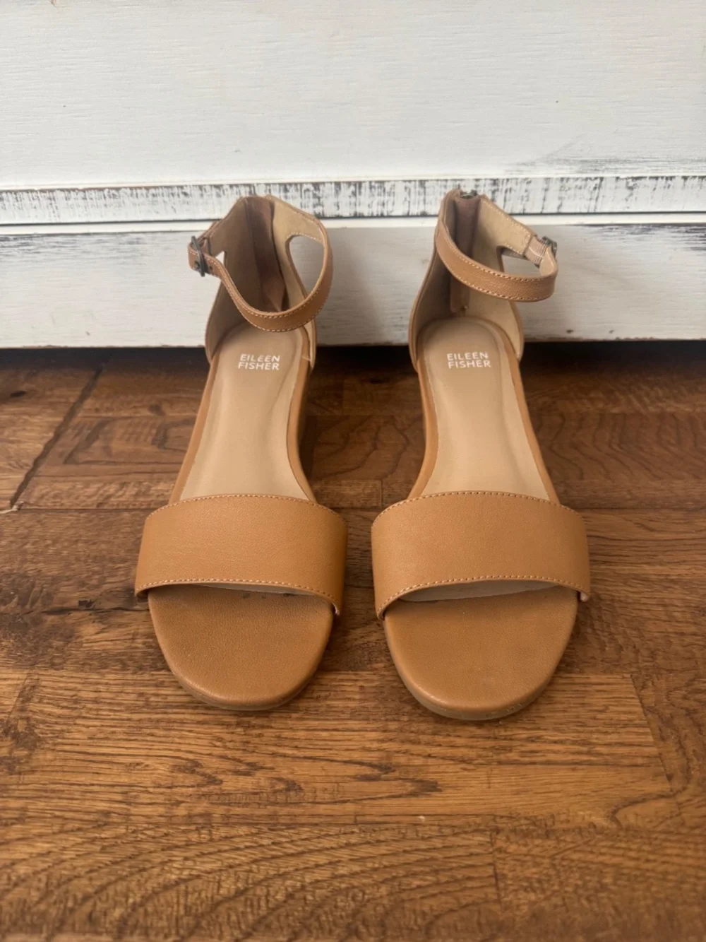 Eileen FIsher Mara Tumbled Leather Wedge Sandal Honey Women's Size‎ 8.5